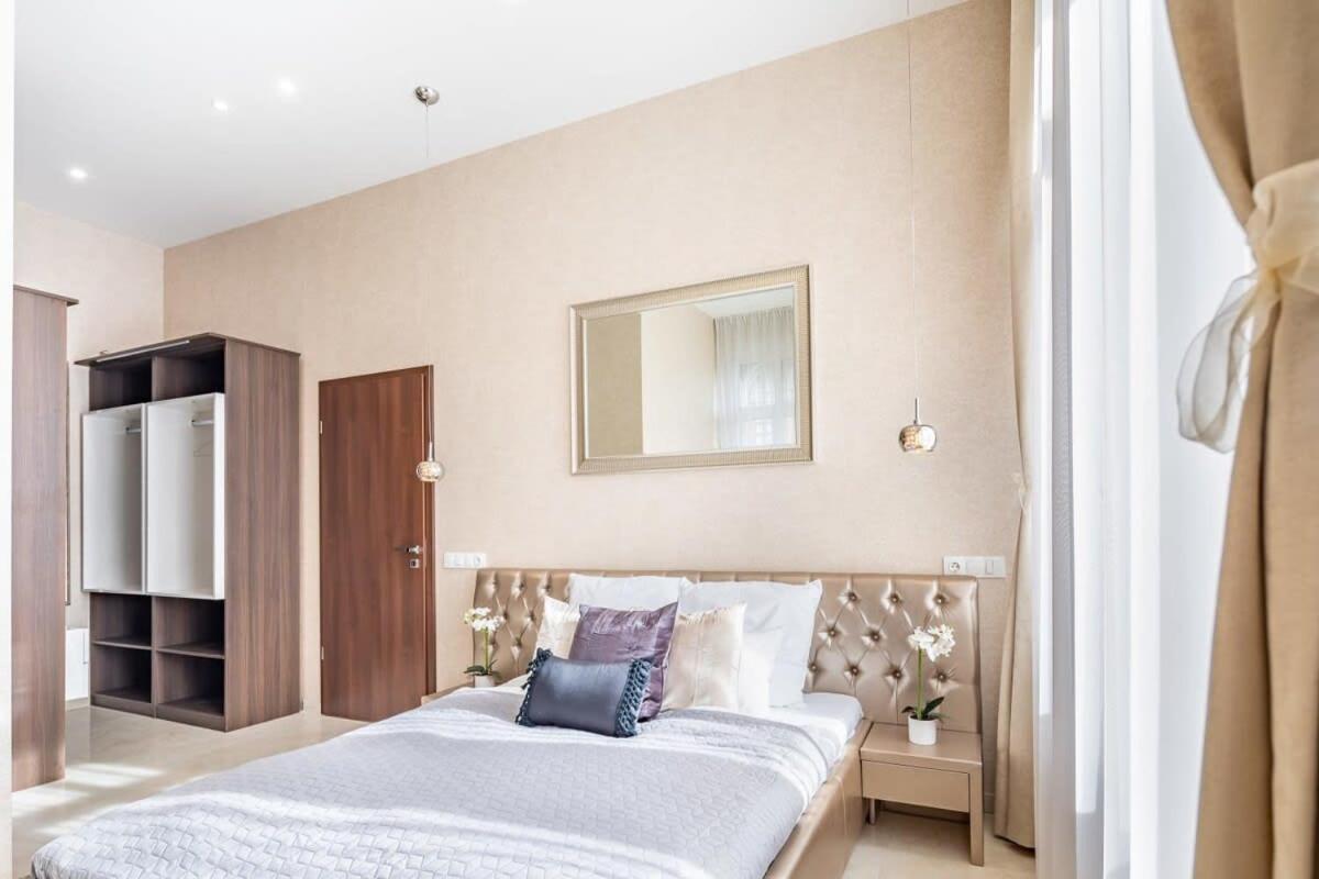 Ferienwohnung Splendid Perfectly Located Flat With Sauna Budapest Exterior foto